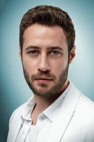 Foto del actor Ozan Dolunay