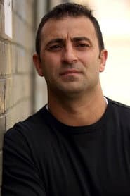 Foto del actor George Basha
