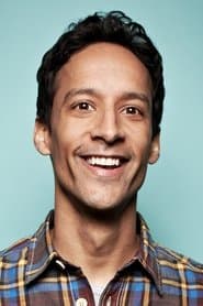 Foto del actor Danny Pudi