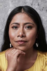 Foto del actor Yalitza Aparicio