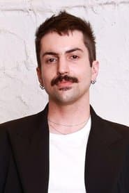 Foto del actor Mitch Grassi