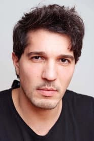 Foto del actor Emanuele Carfora