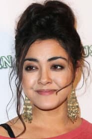 Foto del actor Yasmine Al-Bustami