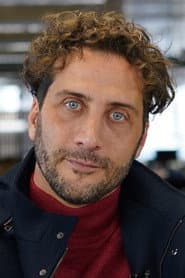 Foto del actor Luciano Cáceres