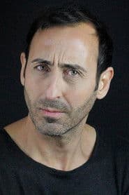 Foto del actor Víctor Benjumea