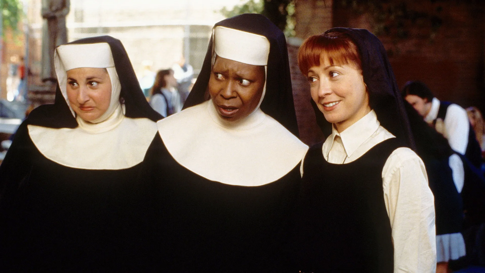 Póster de la película Cámbio de Hábito 2: Más Locura en el Convento (1993)